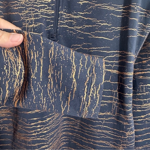 Nike Pro Dri Fit quarter zip pullover top, women's sz. L, gray w/bronze metallic - Picture 4 of 10